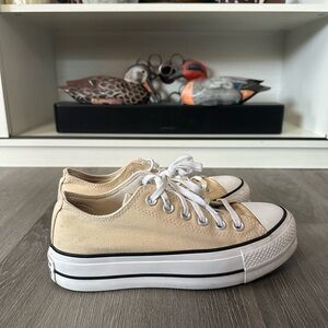 Women's cream platform converse